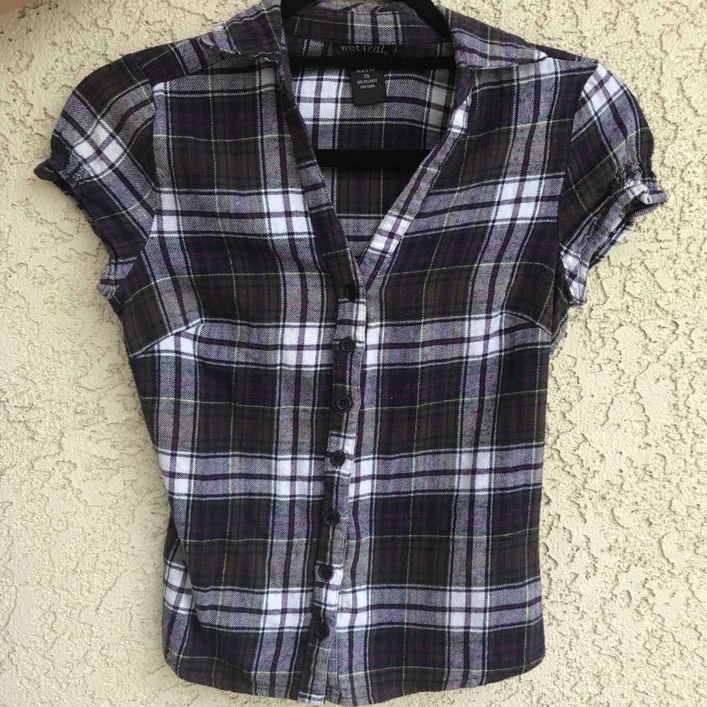 Women’s Purple Short-Sleeved Plaid Blouse